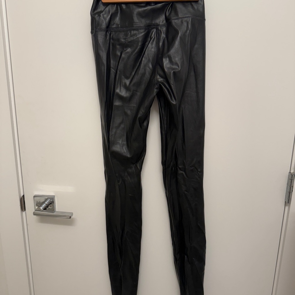 Wilfred Daria Legging